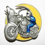 Пряжка "Мотоцикл, волк и луна"